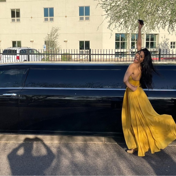 Meet your Posher, Alex - Picture 6 of 6